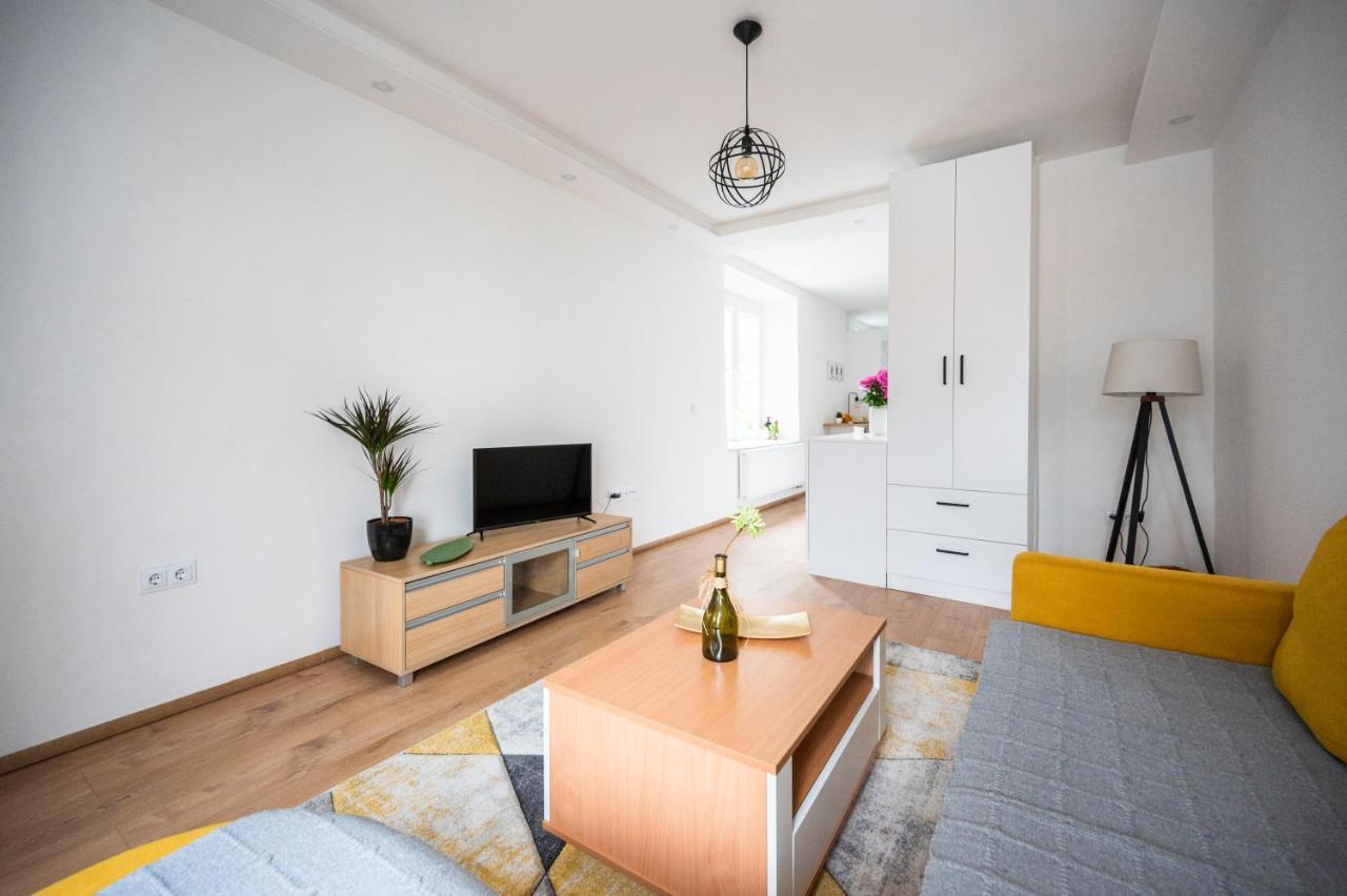 Modern Studio Apartment In The Old Town Sarajevo Exterior photo