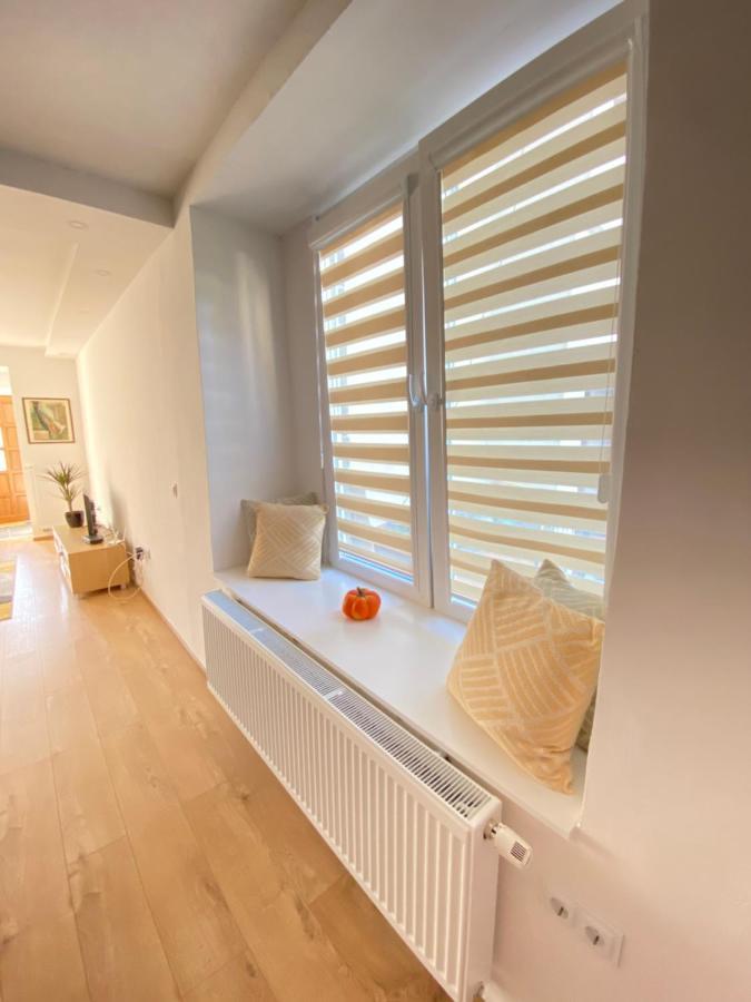 Modern Studio Apartment In The Old Town Sarajevo Exterior photo